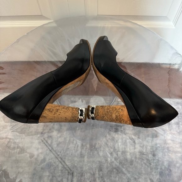 Chanel Black Leather Chain Link Cork Heel Open Toe Pumps Size IT37 US7 - Picture 4 of 13